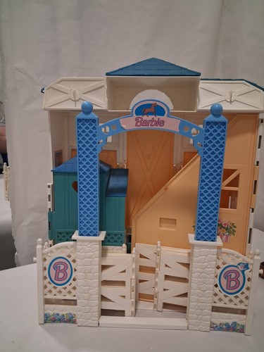 Vintage 1998 barbie - 1998,