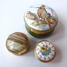 3 small round stone & enamel