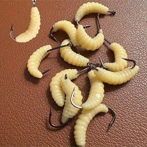 Pcs rubber maggots - 20,