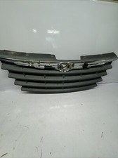 Chrysler Voyager MK4 2.8 CRD Diesel ENR Engine Front Grill Grille 04857960AA