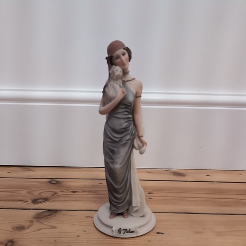 Belcari lady figurine - lady, with