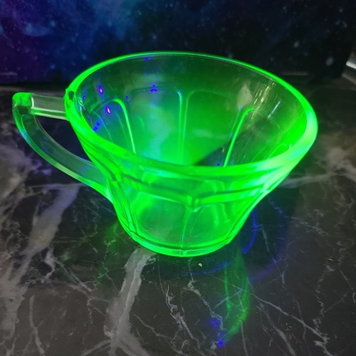 Uranium glass tea cup uv - uranium,