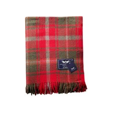 New large wool rug - new,
