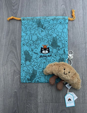 The Croissant keychain bag