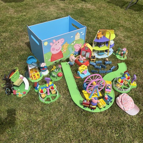 Peppa pig bundle with camera - peppa,