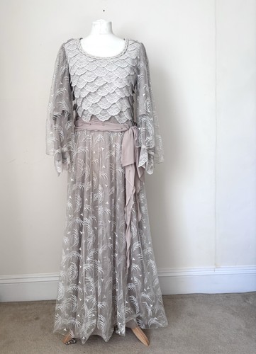 Beautiful period theatrical
