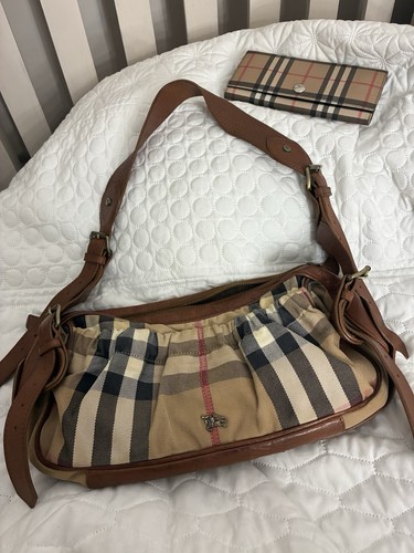 Burberry house check shoulder - burberry,