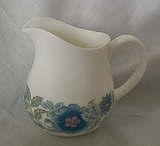 Wedgwood Clementine Vintage 175ml Milk/Cream Jug Bone China. Made in England.