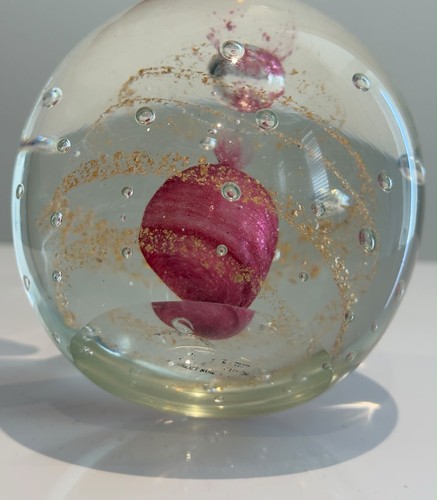 Art glass paperweight pink - paperweight,