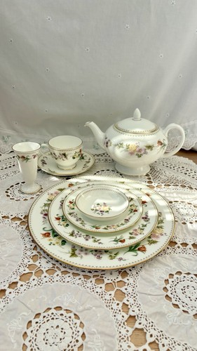 Wedgwood mirabelle tea - tea, set