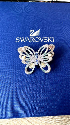 Authentic swarovski escape - authentic,
