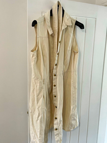 Beige collared button - beige,
