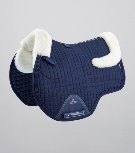 Close contact merino wool - close,