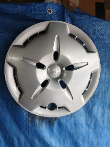 Toyota yaris wheel - 14",