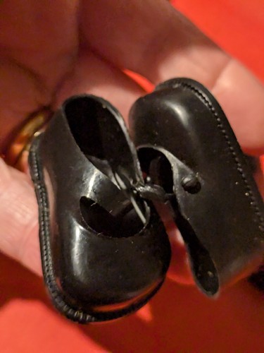 Vintage doll shoes pairs - doll,