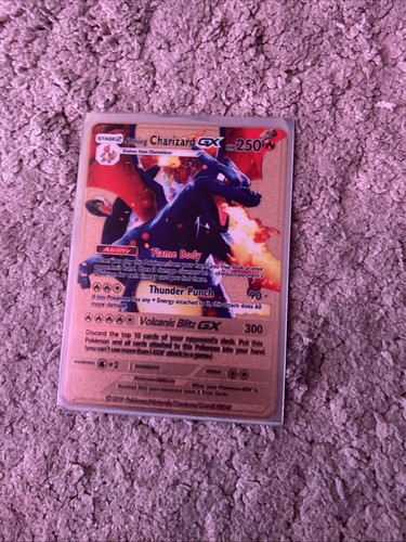 Pokemon shining charizard - gx,