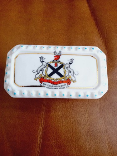 Goss crested china box - crested, box.sir