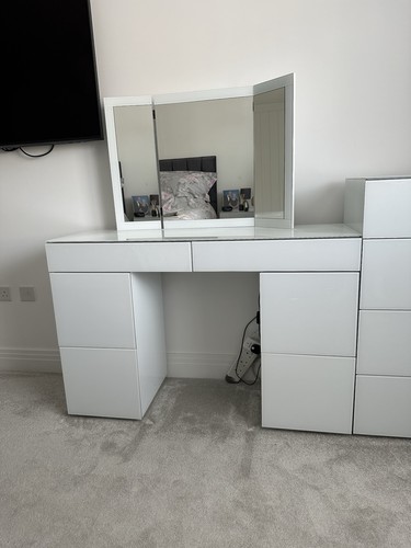 Furniture village mando - village,