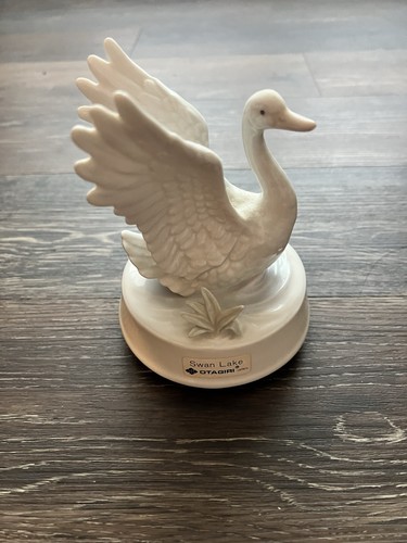 Vintage otagiri swan lake - vintage,