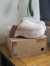 MOU • Pink Sherpa Faux Fur