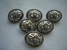 SILVER/ PEWTER EFFECT OVAL