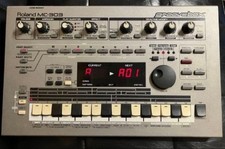 Roland MC-303 Groovebox with