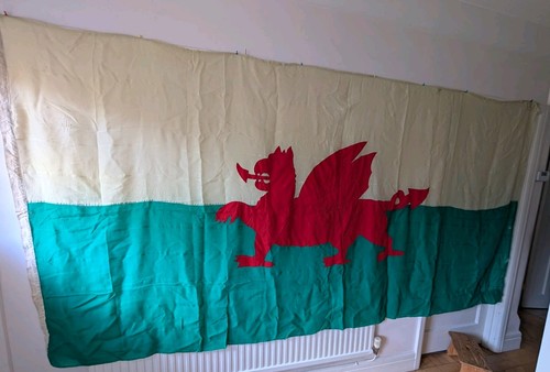 Large vintage stitched welsh - large,