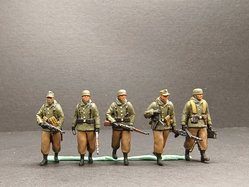 Painted persons german - 1/72,