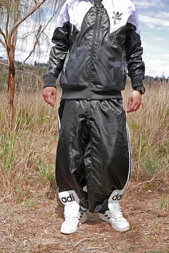 ☆—Adidas—Shiny—Nylon??