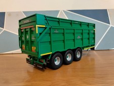 1:32 Broughan 24ft Tri Axle Grain/Silage Trailer Model Kit