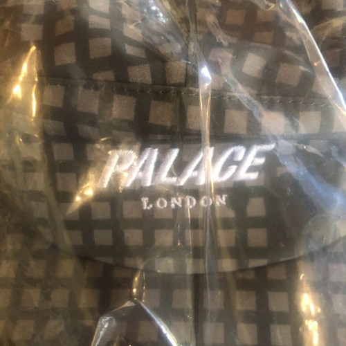 New palace gore tex runner - new, hat