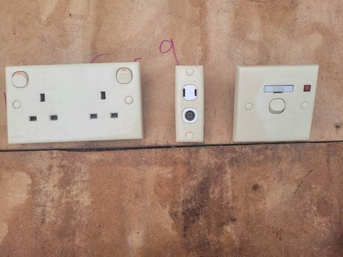 Caravan double plug - caravan,