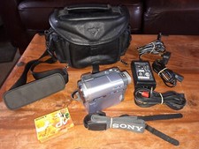 Sony DCR-TRV22E MiniDV Camcorder With Nightshot + Charger, case + accessories