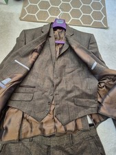 3 piece suit Fellini mens country check browns, 48"R/42"