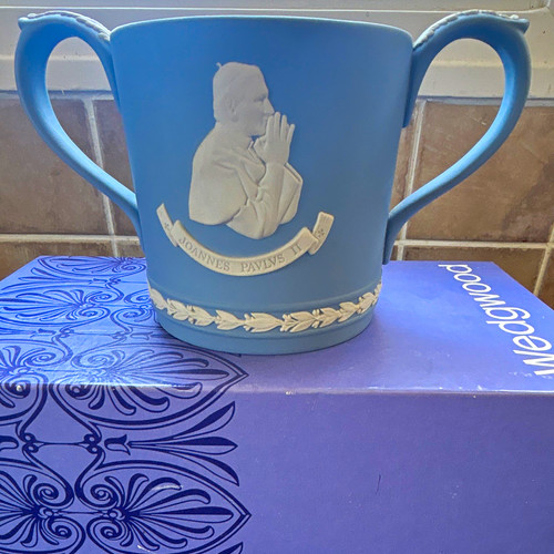 Wedgwood papal jasperware - papal,