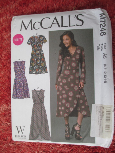 Sewing pattern semi - pattern, semi-fitted