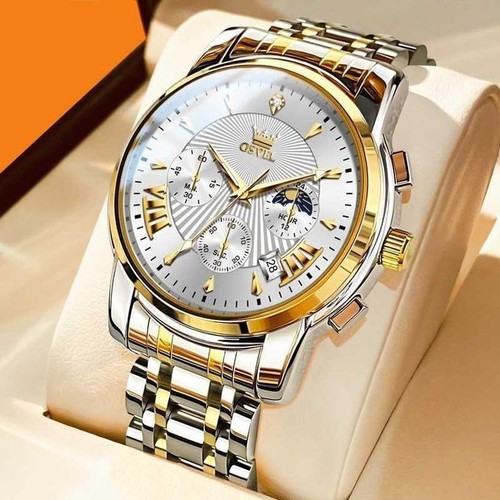 Men watch moon - watch, phase
