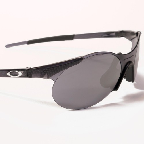 Oakley subzero sunglasses - oakley,