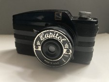 Vintage Art Deco Capitol Bakelite Camera - 1930’s