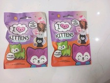 2 X  Topps I Love Kittens
