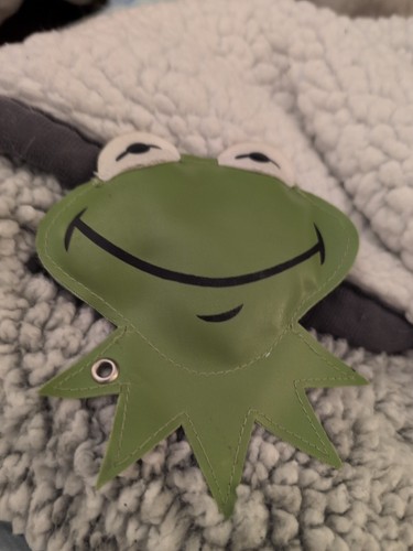 Sesame street muppet kermit - street,