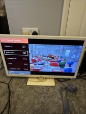 BUSH 24" Led TV DVD Combo with Remote HD White - Read Description