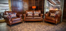 VICTORIAN STYLE ANTIQUE TAN LEATHER SUITE 2 SEATER CLUB SOFA & PAIR of ARMCHAIRS