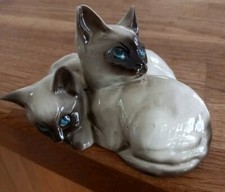 Vintage Beswick Siamese