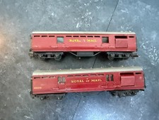 Tri-ang OO Set of 2 Red Royal