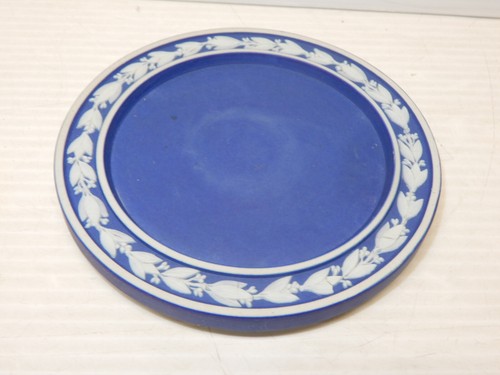 Antique wedgwood dark blue - wedgwood,