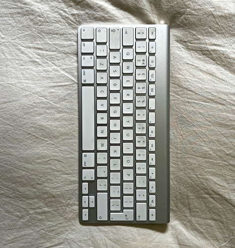 Apple wireless aluminium - wireless,