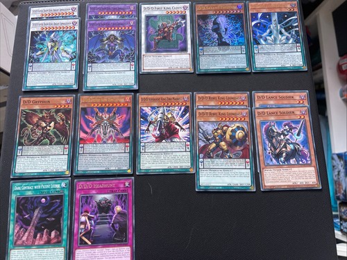 Yugioh deck core 16 cards - deck,