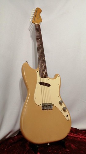 Fender electric guitar - electric,