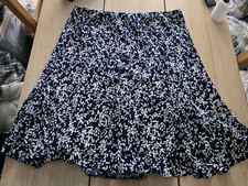 Ladies David Nieper Size 24